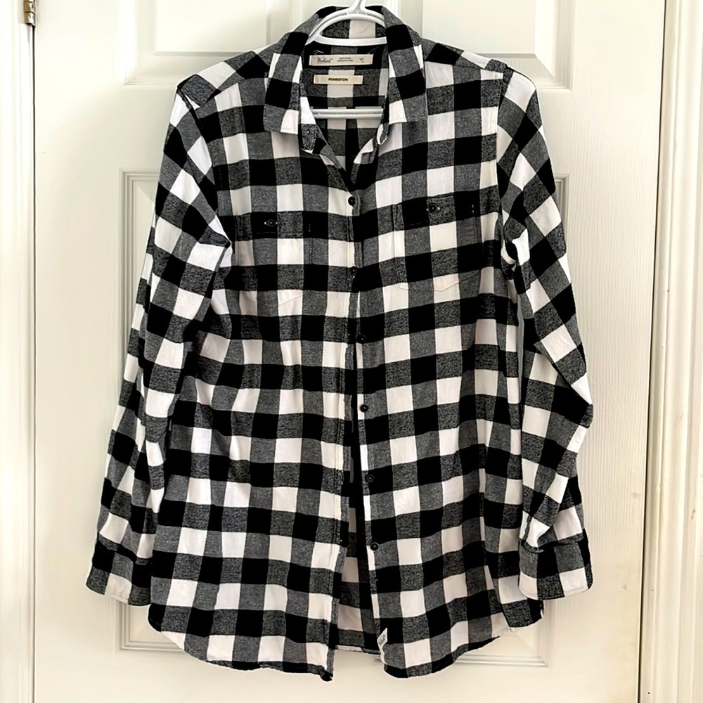 Woolrich black and cream buffalo plaid